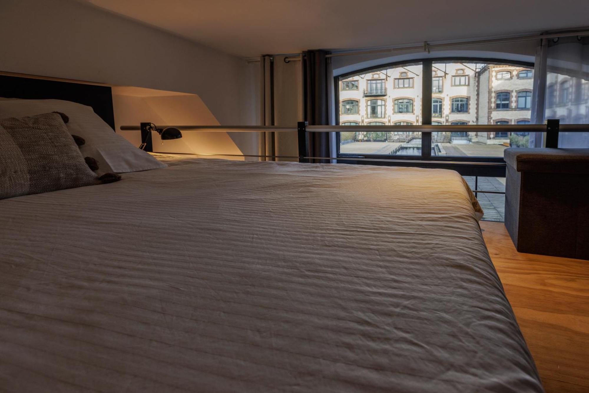 Manhattan Loft - Centre - 5 Mn A Pied Gare - Parking Prive - Patio Troyes Exterior photo