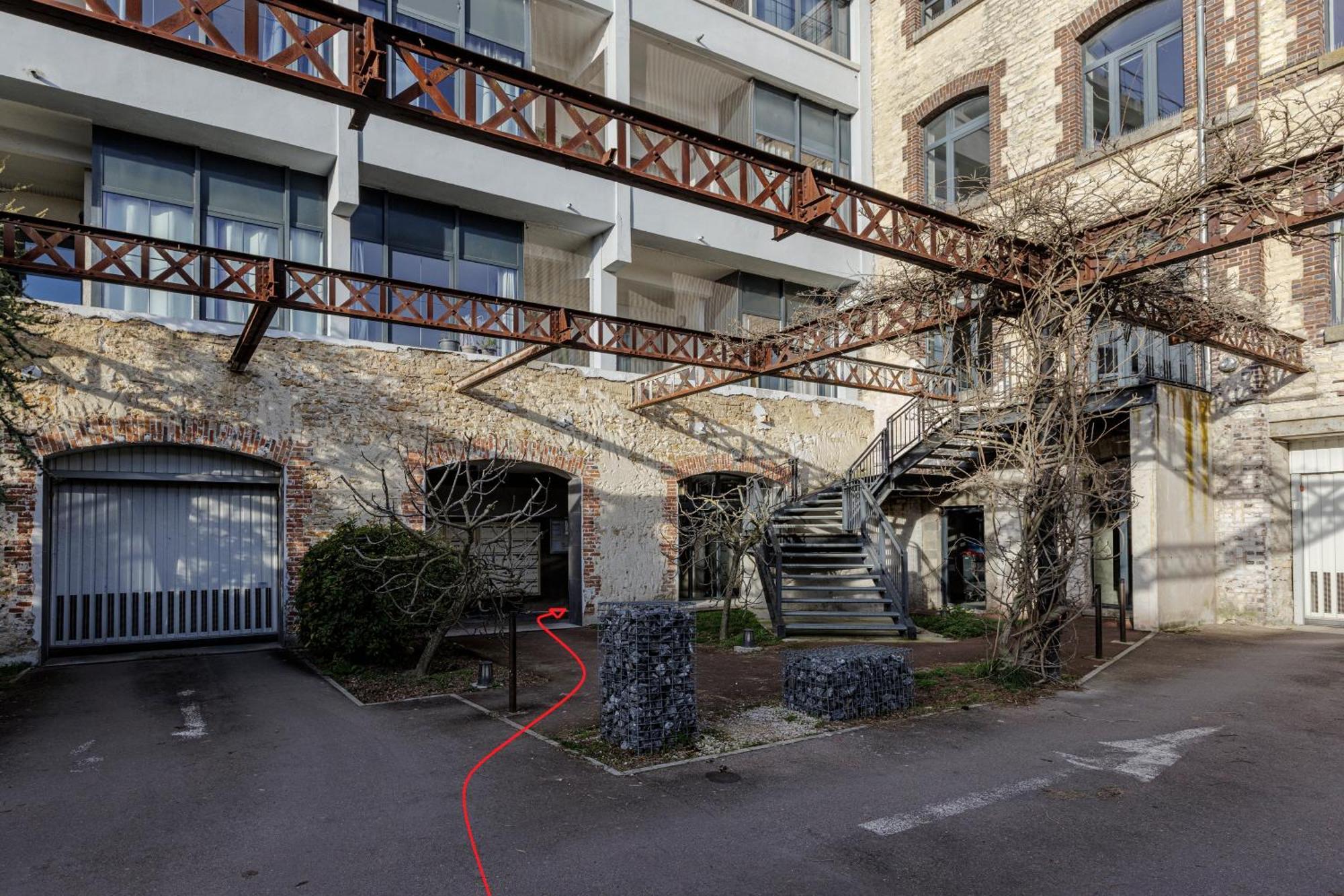 Manhattan Loft - Centre - 5 Mn A Pied Gare - Parking Prive - Patio Troyes Exterior photo