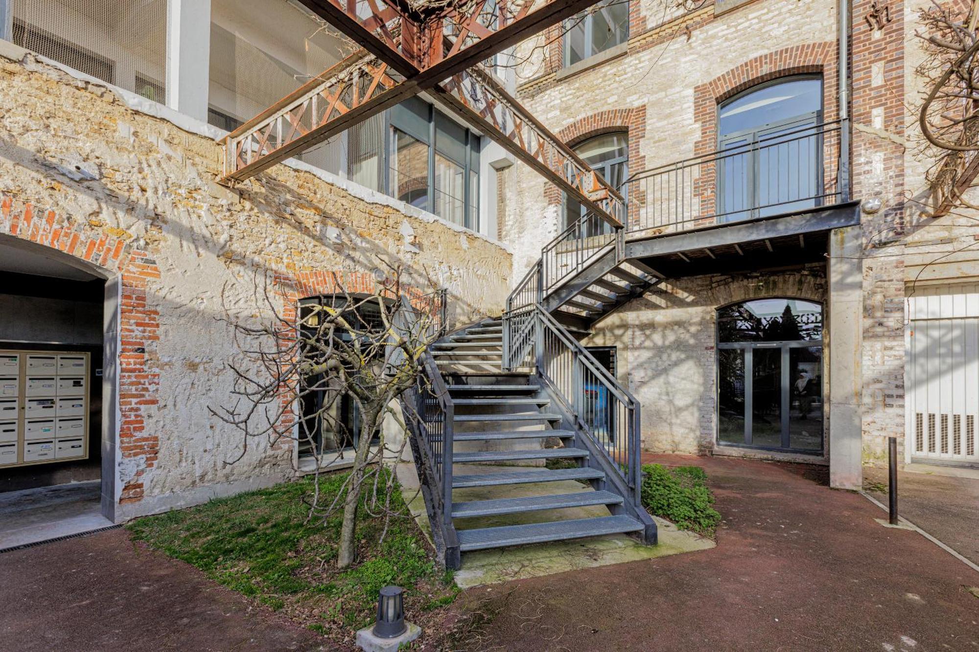 Manhattan Loft - Centre - 5 Mn A Pied Gare - Parking Prive - Patio Troyes Exterior photo
